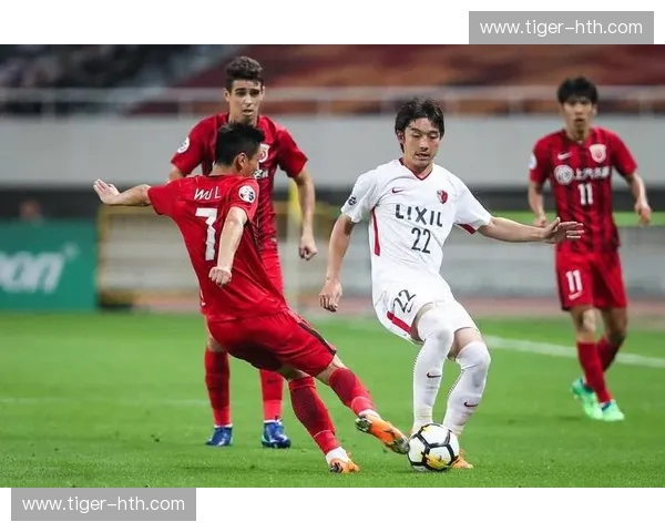 红蓝博弈的绿茵交响:当鹿岛的铁血撞上札幌的北国狂想